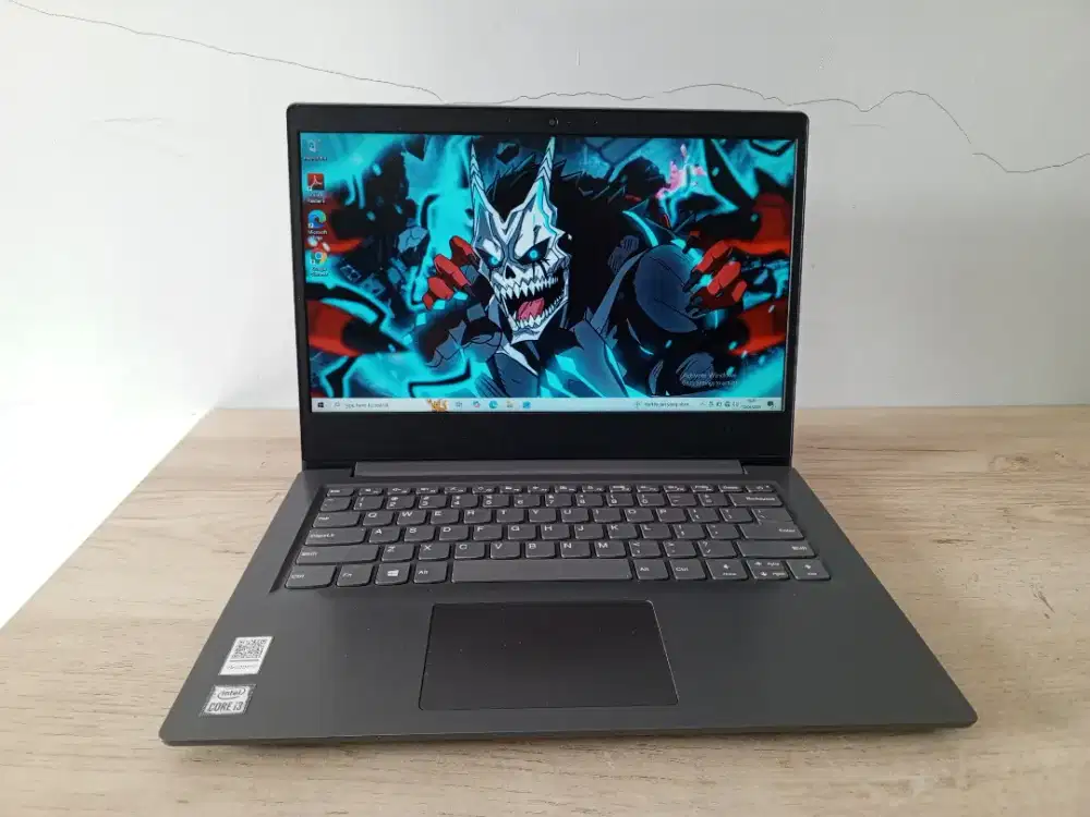 DIJUAL CEPAT LAPTOP LENOVO V14 CORE I3 RAM 4 SSD 256 MASIHBAGUSNORMAL