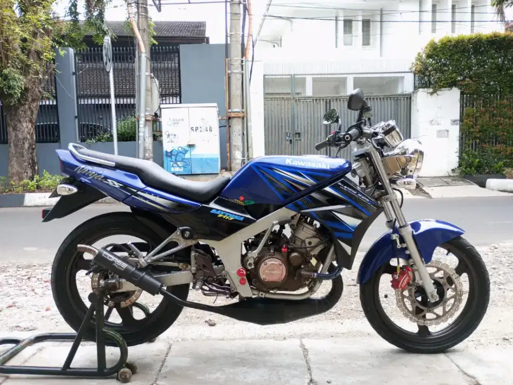 Dijual ninja ss biru
