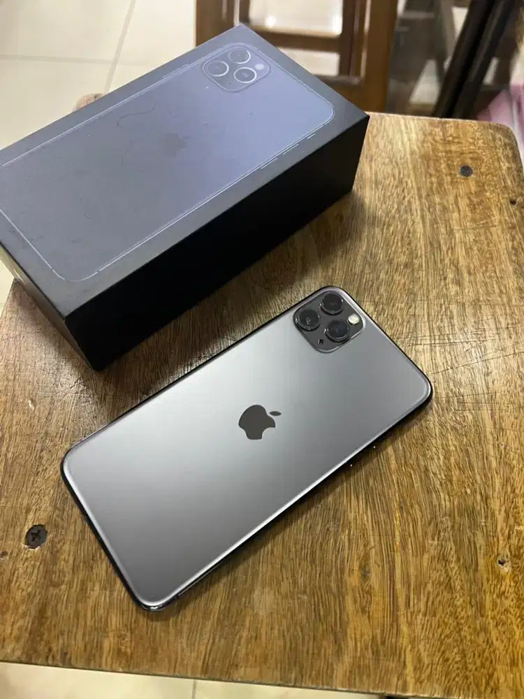 iphone 11 pro max 512gb tangan pertama bari