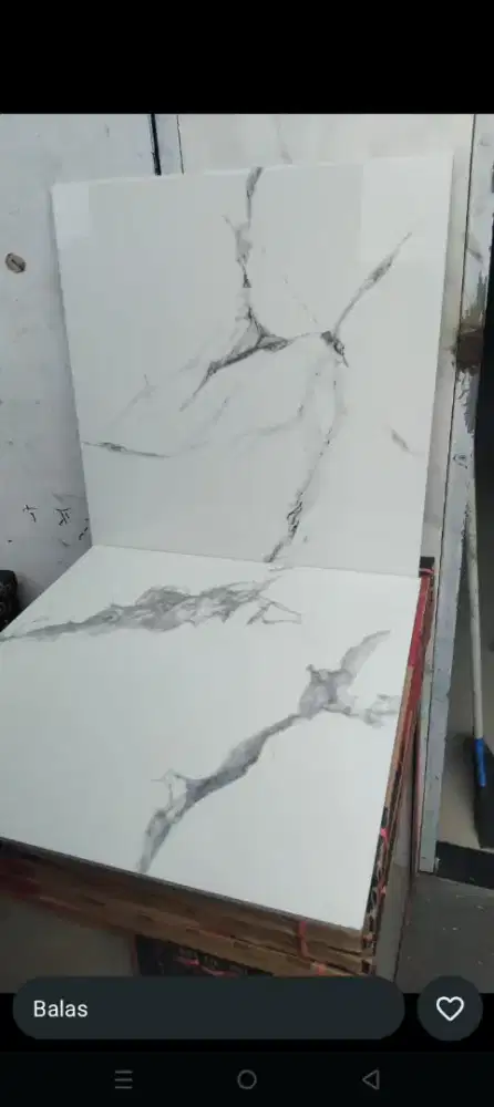 Granit ukuran 60x60 glossy motif marmer