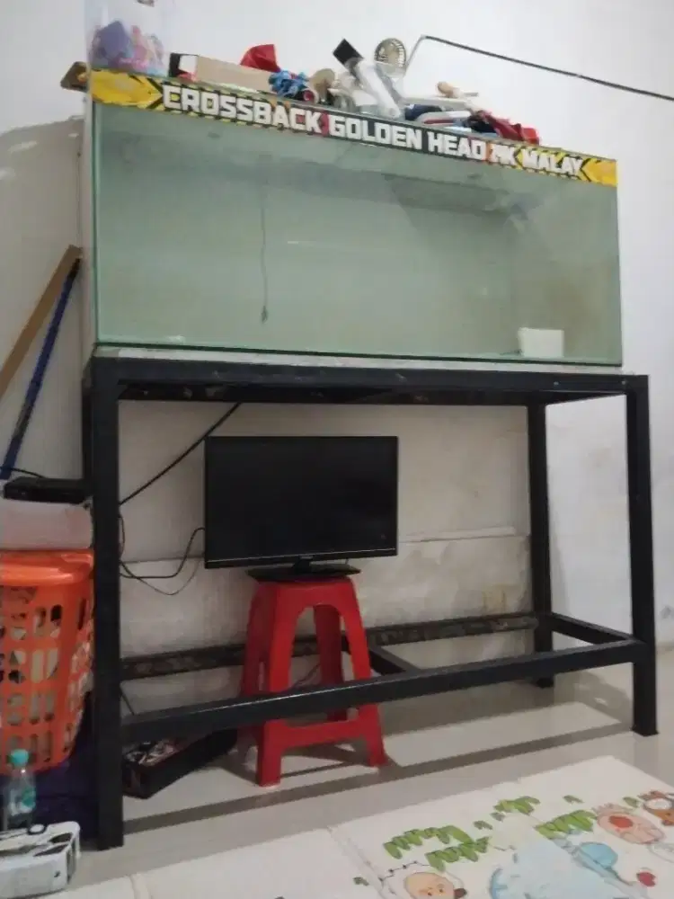 Aquarium besar beserta rak besi hollow 150x50x58