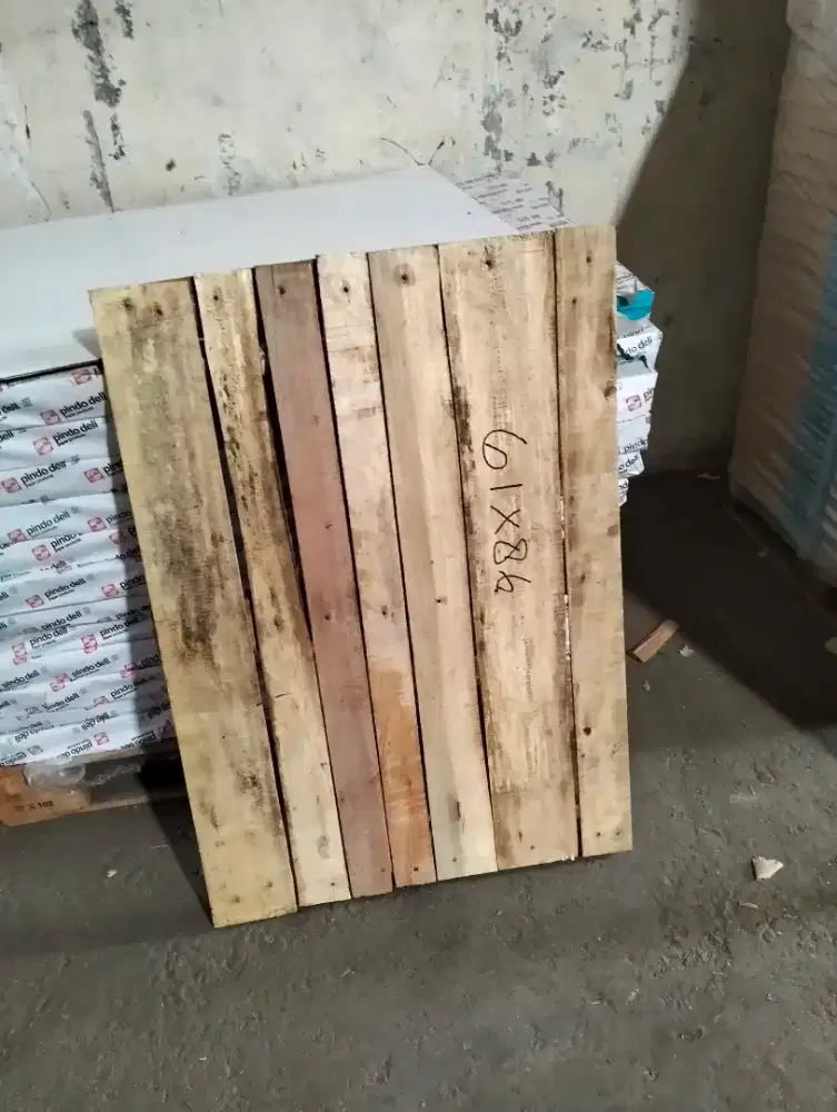 Papan pallet serbaguna