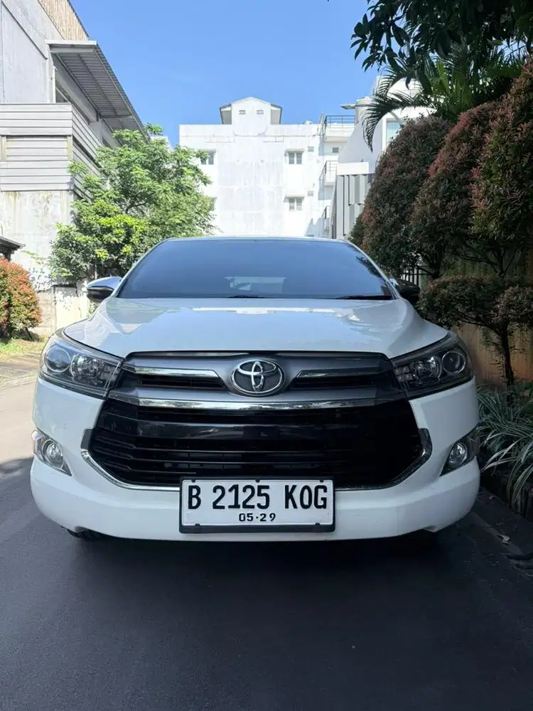 Km 50rb Toyota Innova Q 2018 venturer