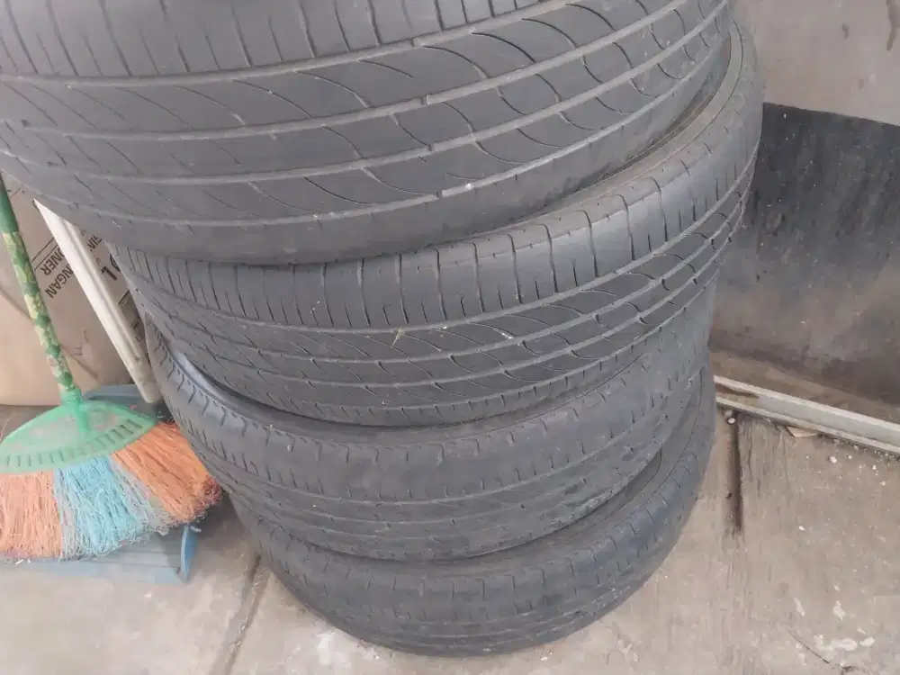 Ban GT Radial R16 pemakaian innova reborn