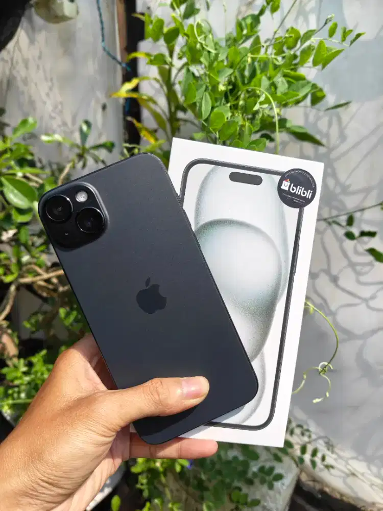 iPhone 15 plus 128 Blibli