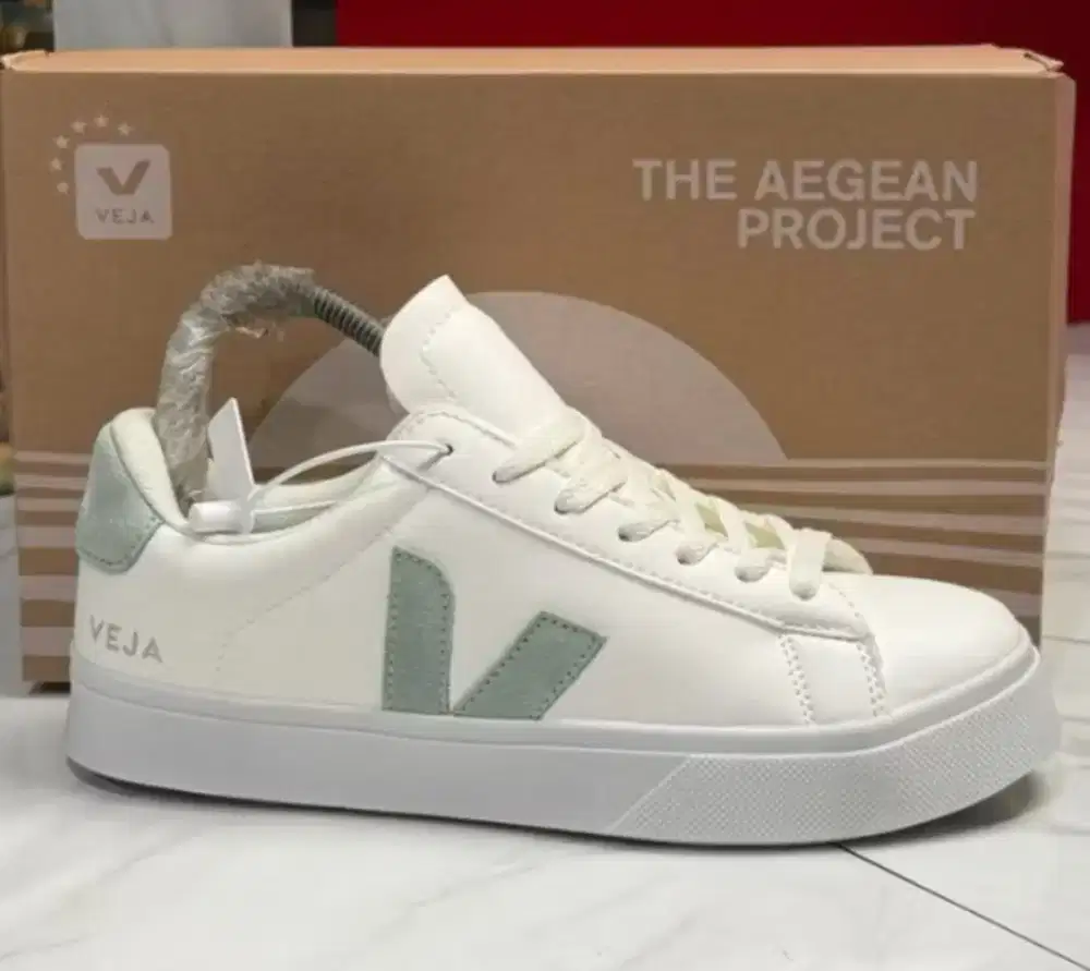 Sepatu Casual Veja