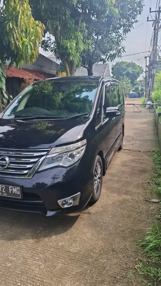 Nissan Serena 2015 Bensin