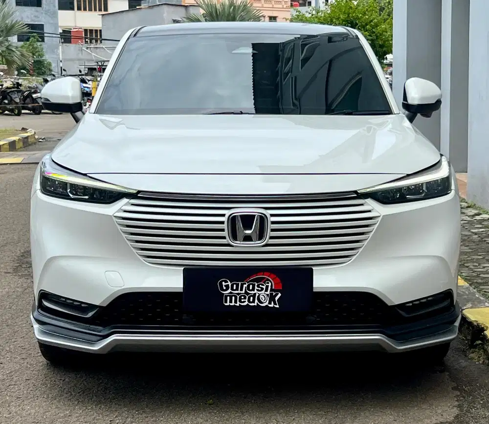 Honda HRV HR-V HR V SE 2025 Antik Low KM Murah Bekas Putih Genap