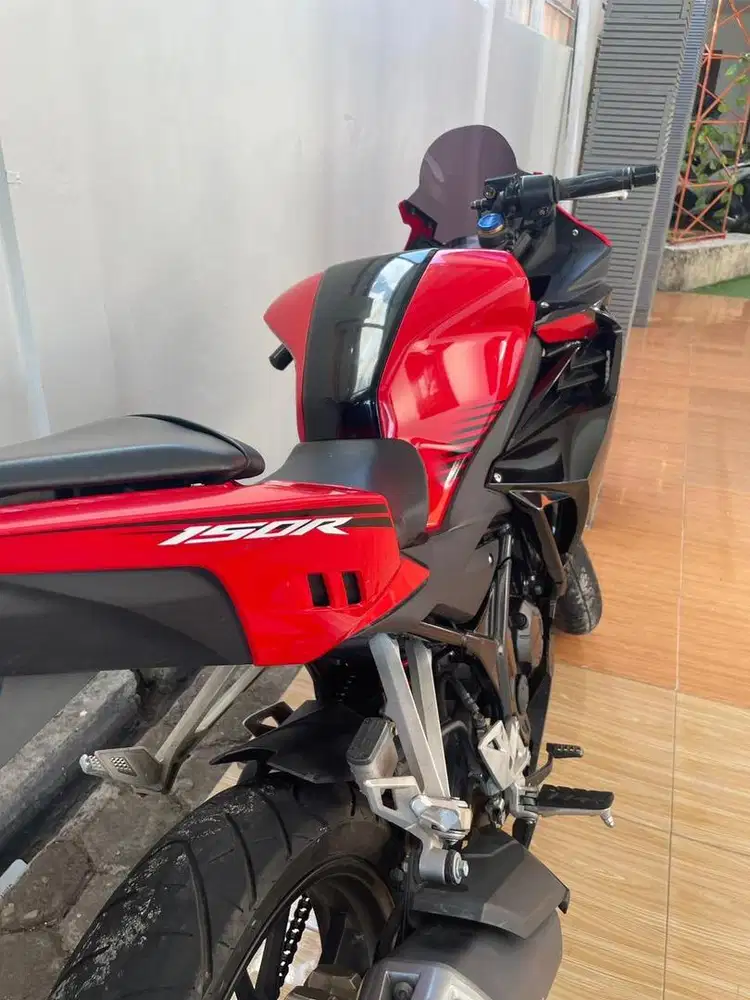 Dijual motor Honda CBR150