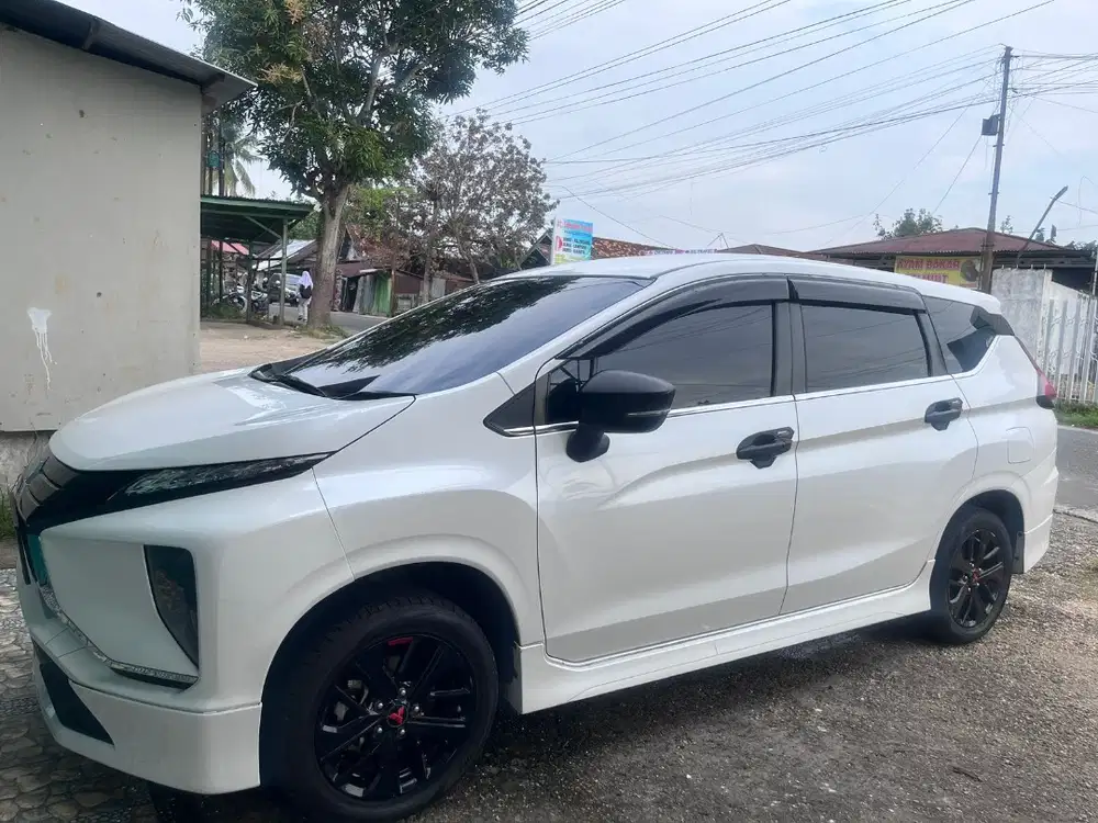 xpander ultimate 2018