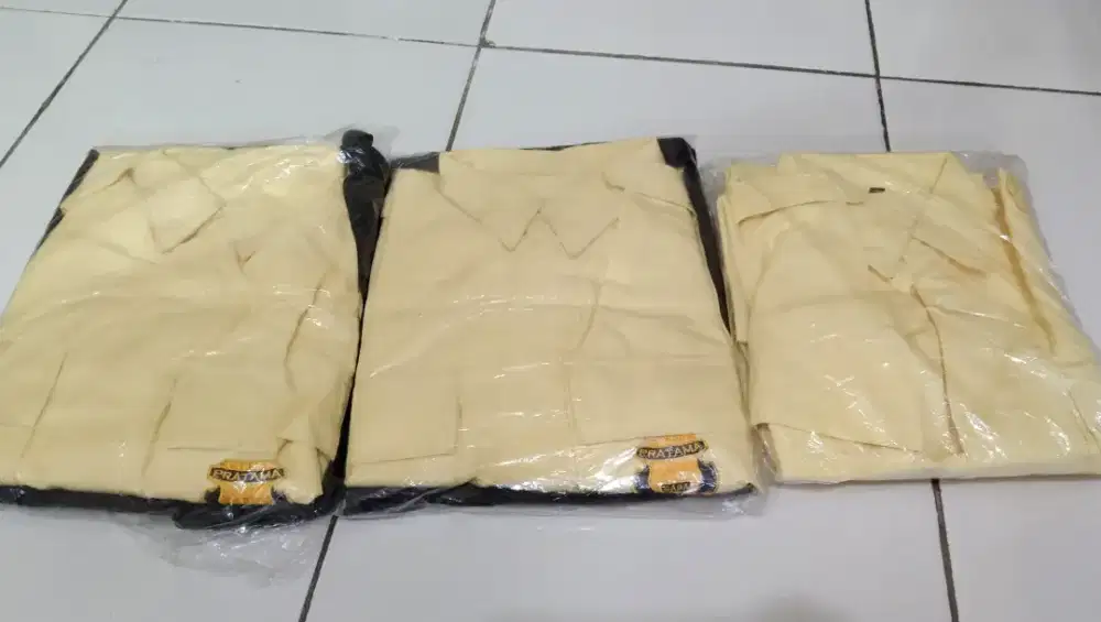 Seragam security PDL Cream