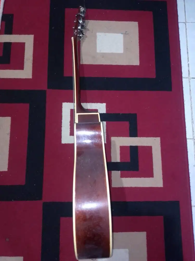 Gitar merk yamaha APX500II