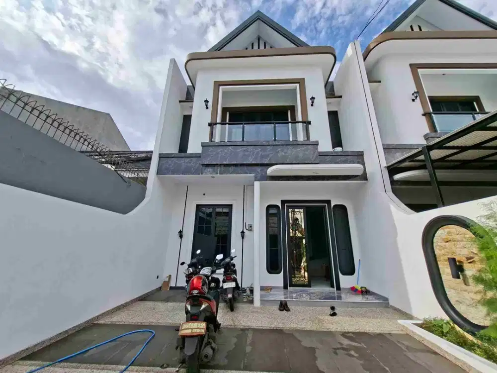 di jual rumah mewah lokasi strategis di jagakarsa