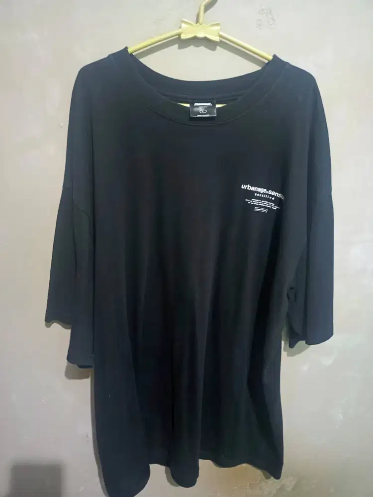 T-Shirt Urbanage Original Barang Import Made In Korea Like New Size XL