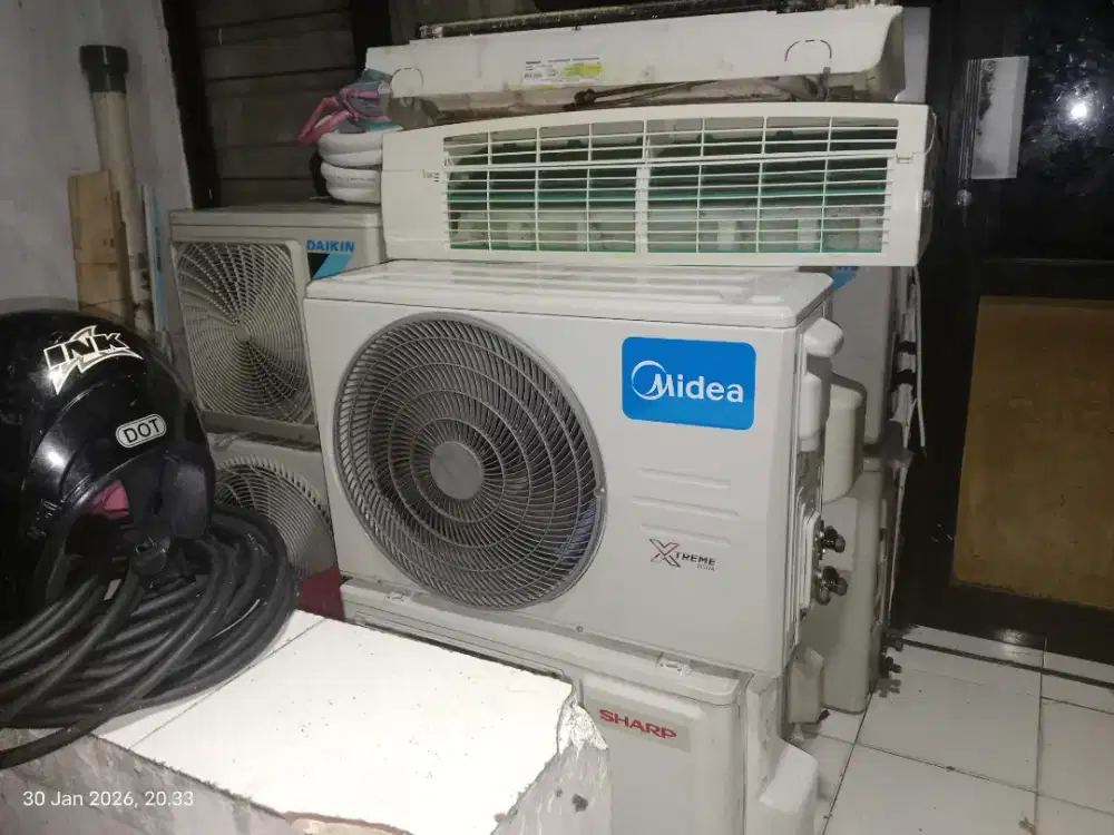 Service AC/Pasang AC/Bongkar pasang AC/Bongkar ac/Cuci AC/Isi freon ac