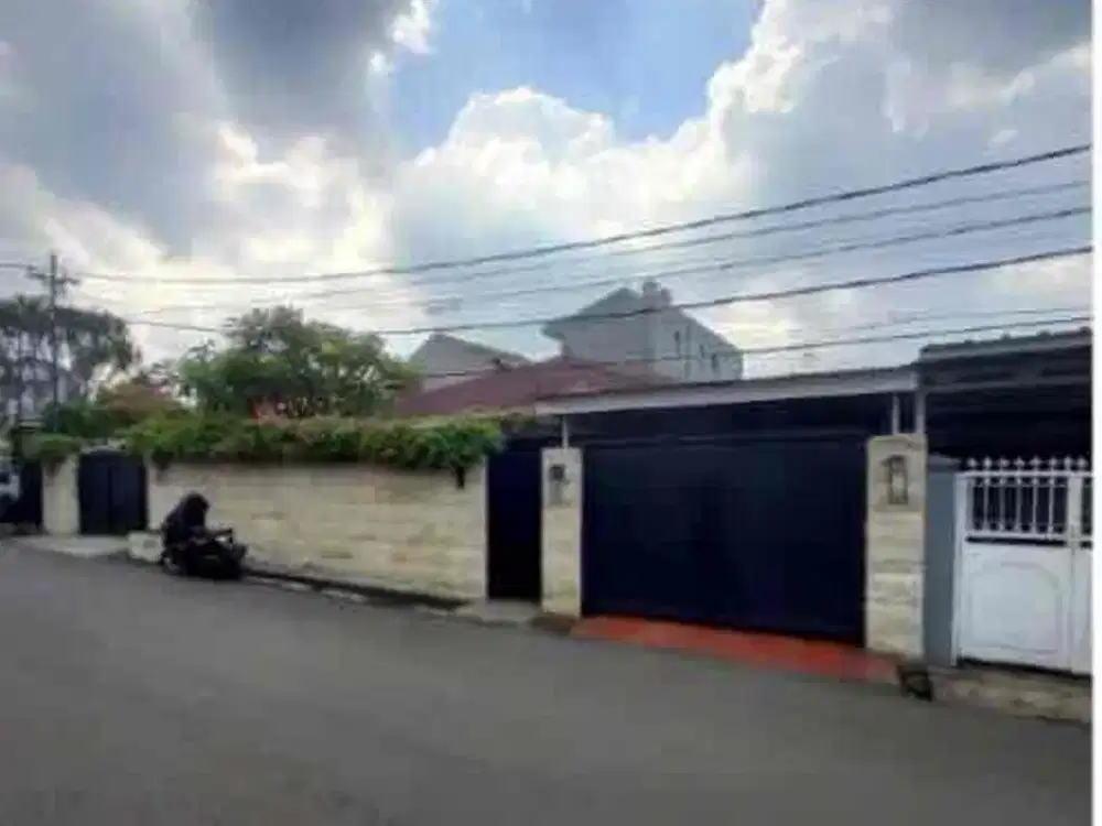 Rumah di Komplek Samudra Indonesia Pasar Minggu, Jakarta Selatan