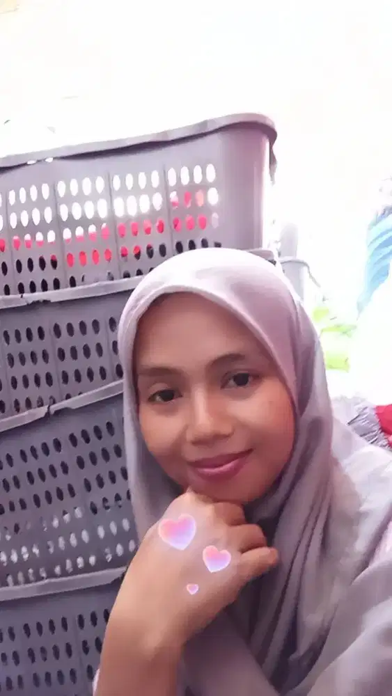 Membutuhkan pekerjaan yang halal