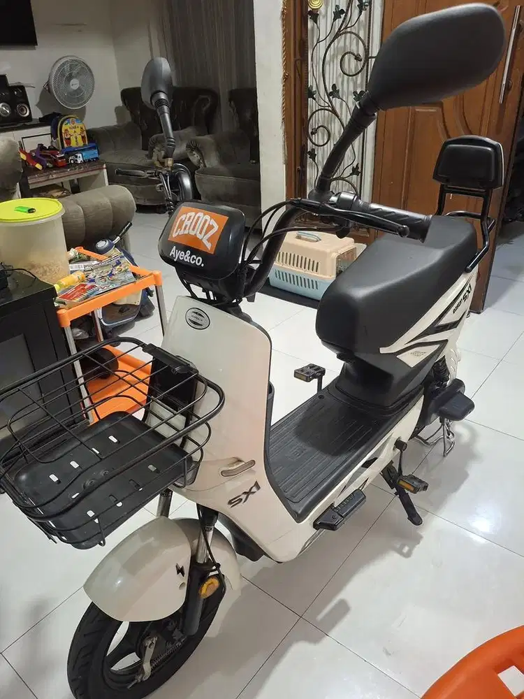 Sepeda Listrik Merk Genio