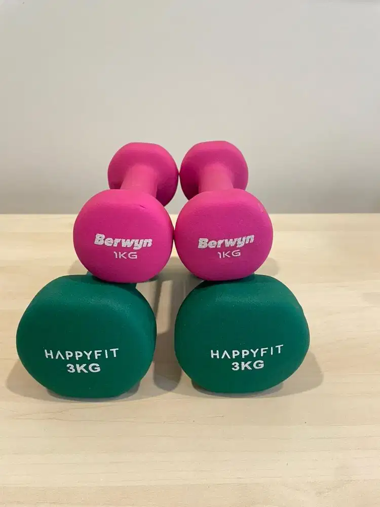 Dumbel happy fit 3kg (2pcs) + Berwyn 1kg (2pcs)