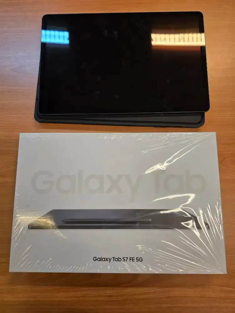 Samsung Tab S7 Fe istimewa like new bonus