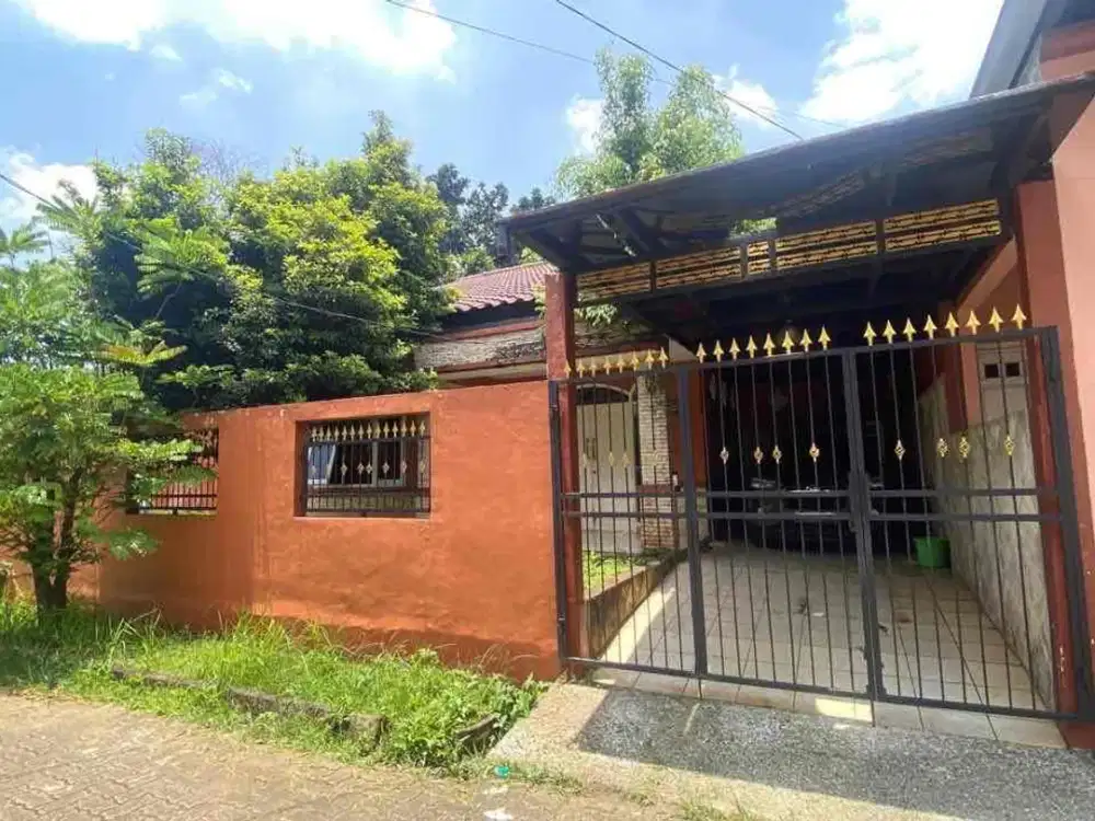 Rumah di Komplek Vila Gunung Lestari Ciputat Jombang Tangerang selatan