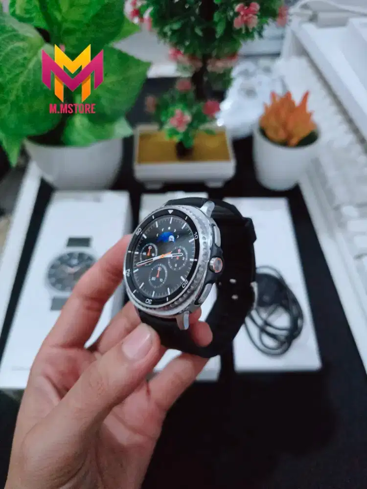 Samsung Galaxy Watch 8 Classic Fullset Mulus Like new Original Samsung