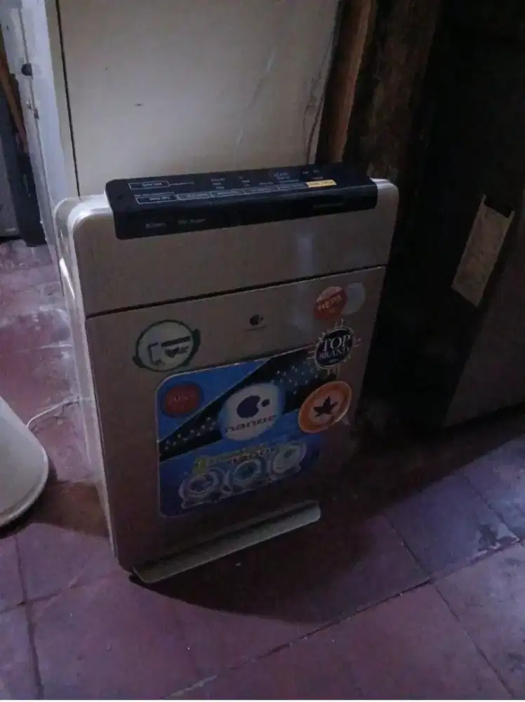 Air purifier nanoe