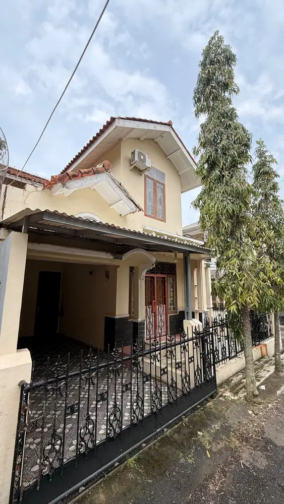 DISEWAKAN!!! RUMAH FULL FURNISH 2 LANTAI DI MAJALENGKA