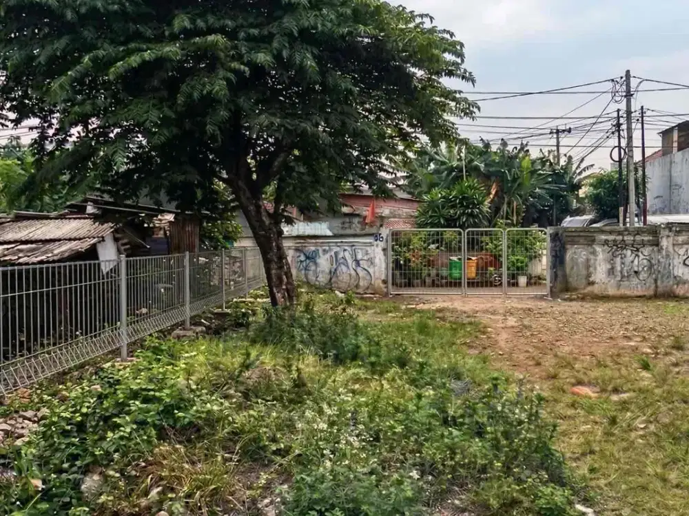 Kavling di Jalan Haji Alih Bintaro, Pesanggrahan, Jakarta Selatan
