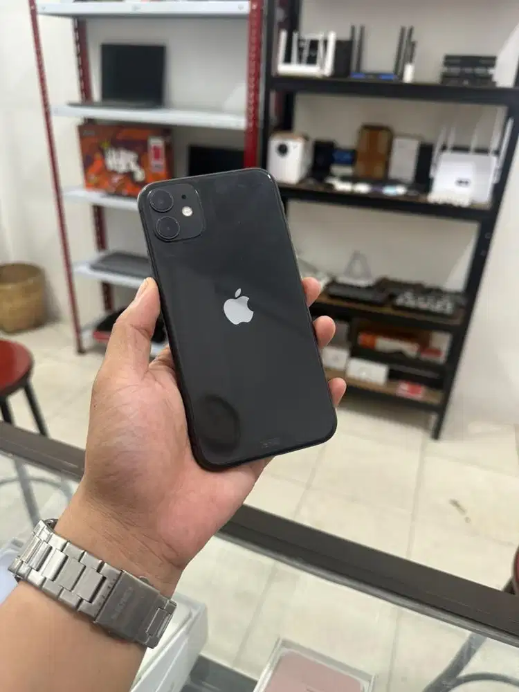 Iphone 11 64GB Ibox BH 87% Fullset