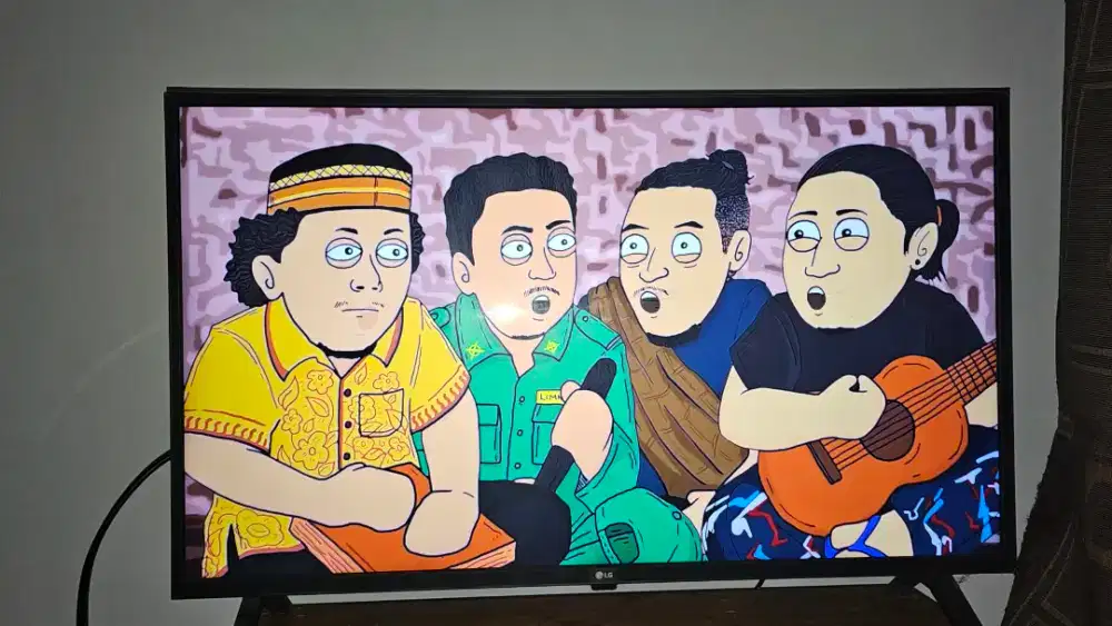 TV LG 43 inch seken dan TV Sharp 50