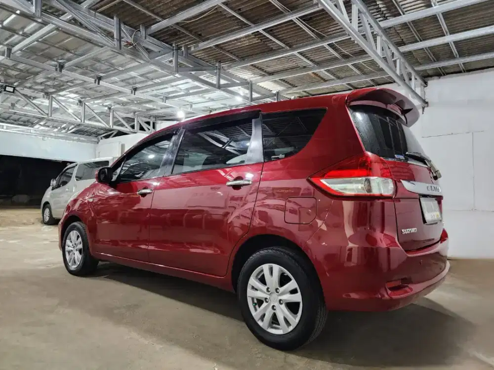 Ertiga GL a/t 2016 Dp 7 jt