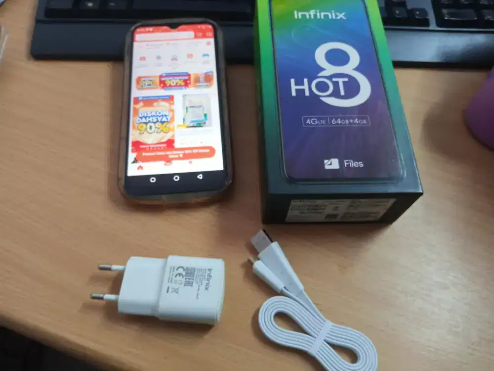 Infinix Hot 8 Ram 4/64 GB Retak
