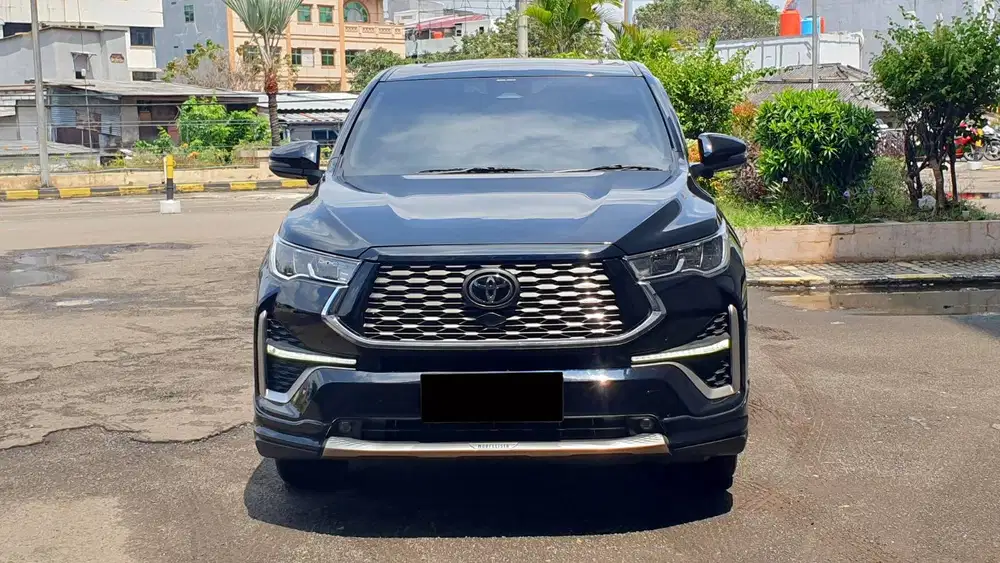 Toyota Innova Zenix Q Hybrid Modelista TSS 2025/2026 Low Km Like New