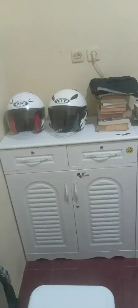 Meja Rak Tv Besi Merek Shumo