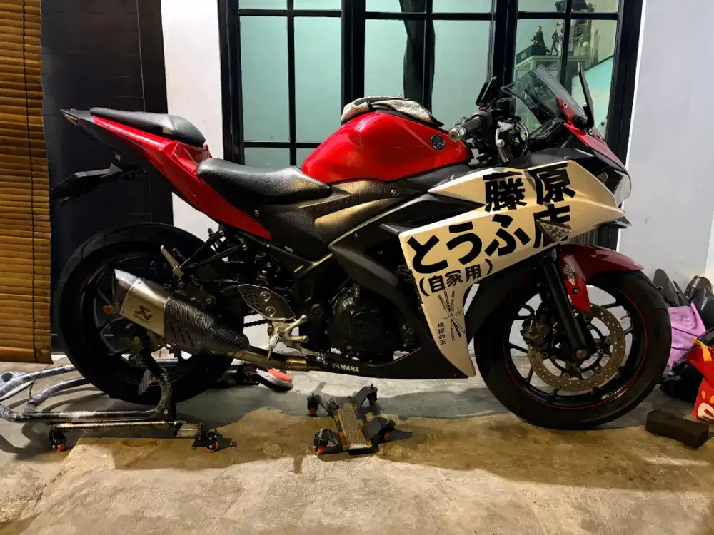 Yamaha R25 2015