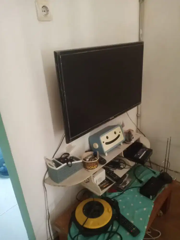 DI JUAL TV LED 32 INC