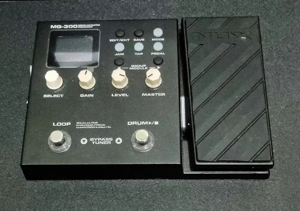 Efek Gitar Nux MG 300
