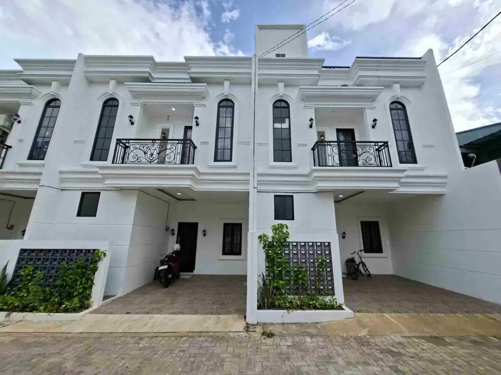 di jual rumah baru ready lokasi strategis bebas banjir di jagakarsa