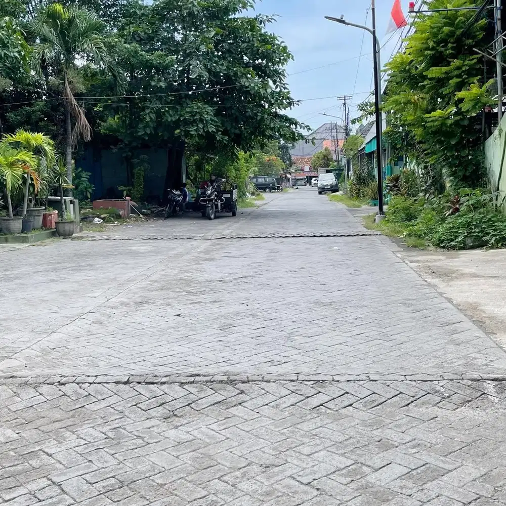 Rmh (12x25) di Jln utama Bendul Merisi