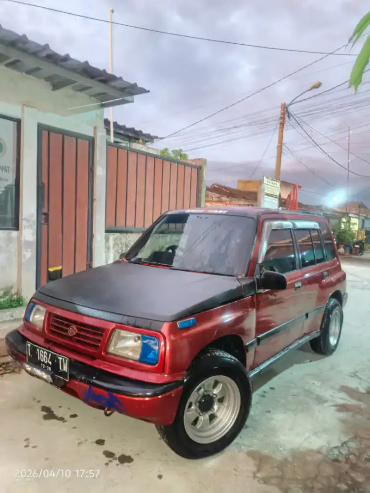 Suzuki  escudo 1995 pajak hidup panjang