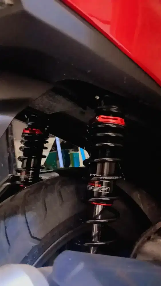 Shock belakang pcx 160
