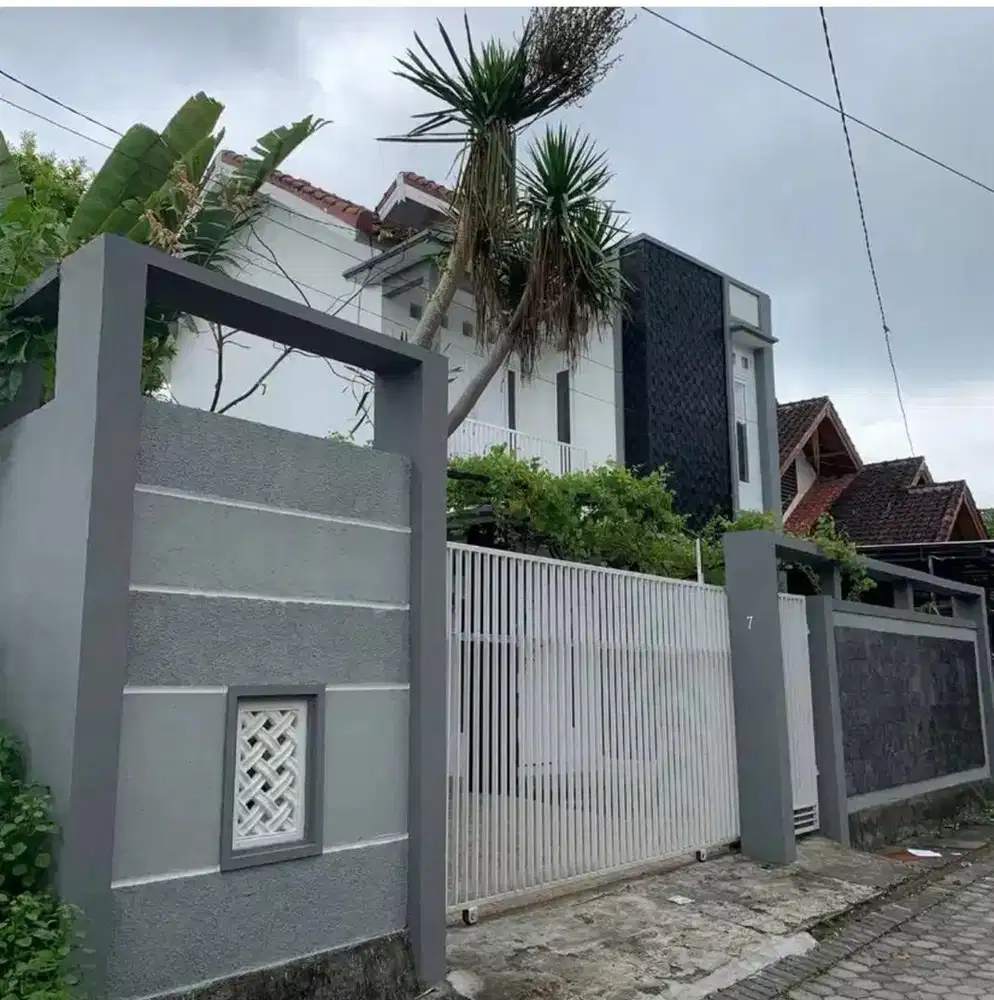 Dijual Rumah Super Strategis Mataram (samping Lombok Epicentrum Mall)