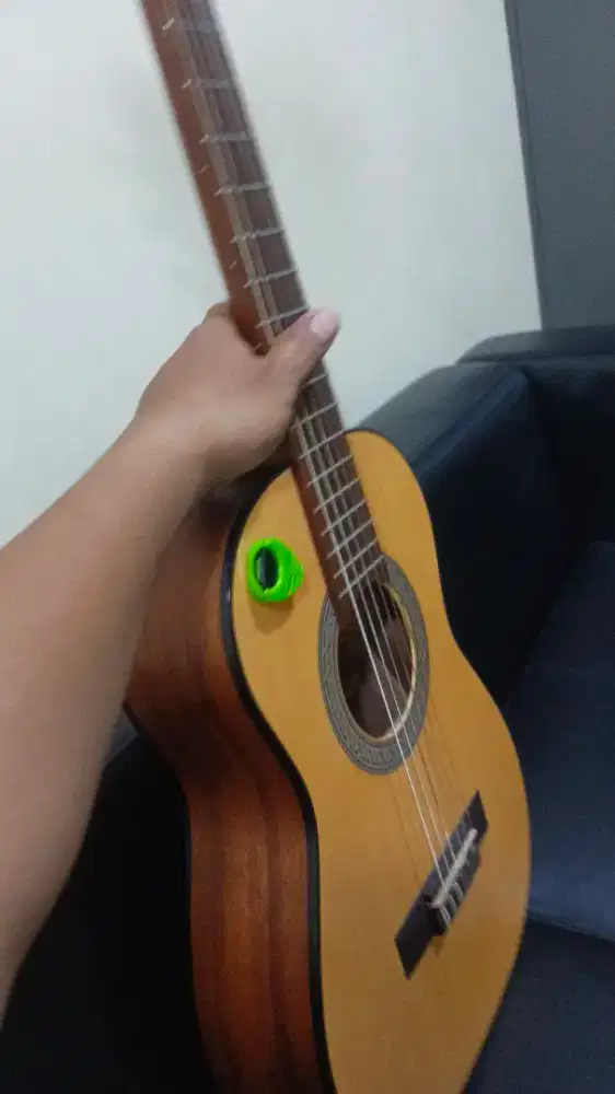 Jual gitar merk cort ori