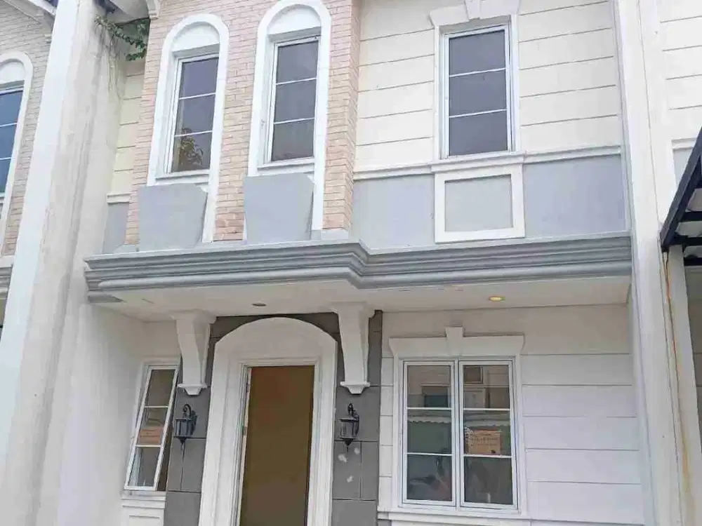 cluster azura vanya park