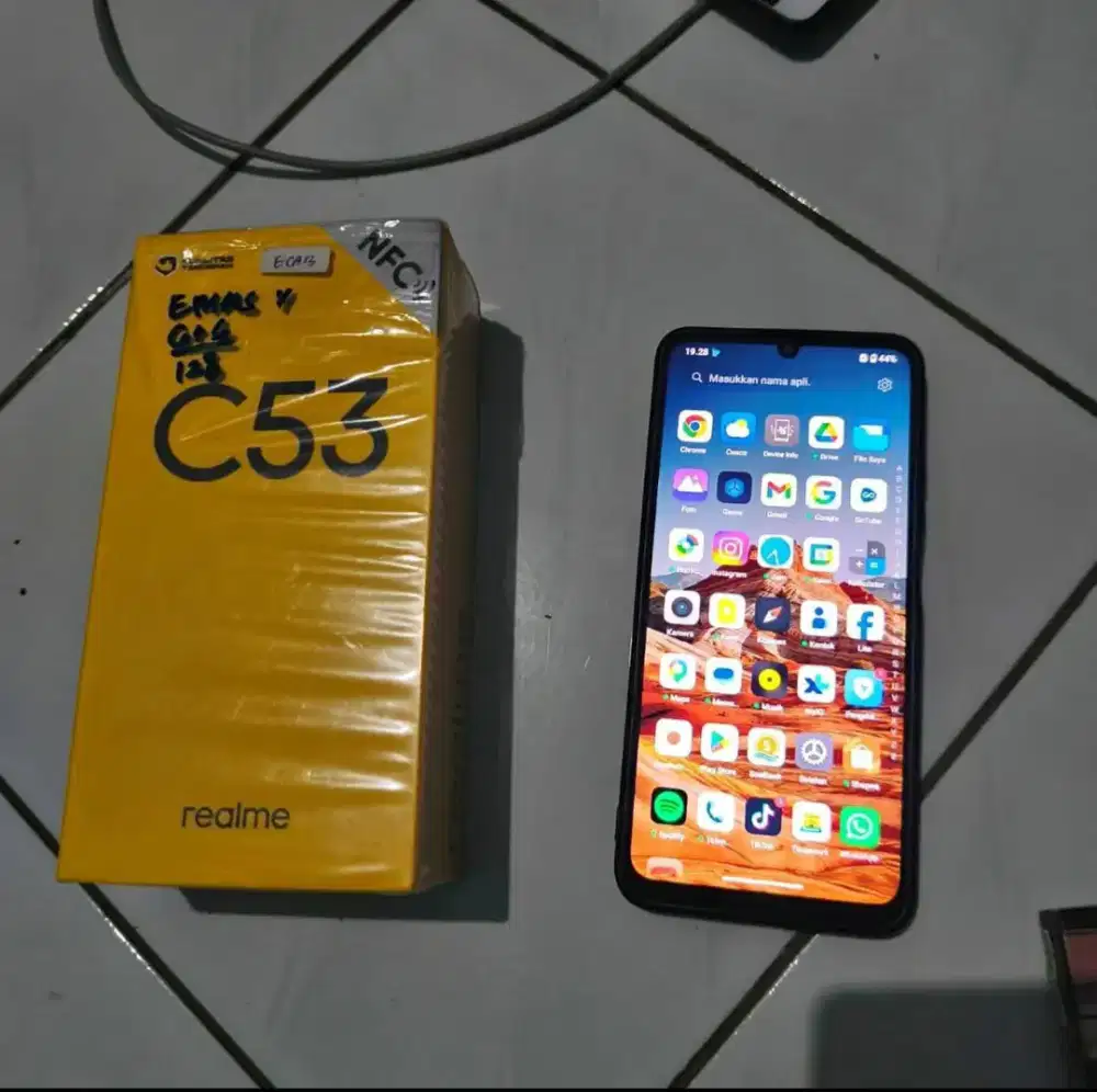 Realme C53 NFC Ram 8/128