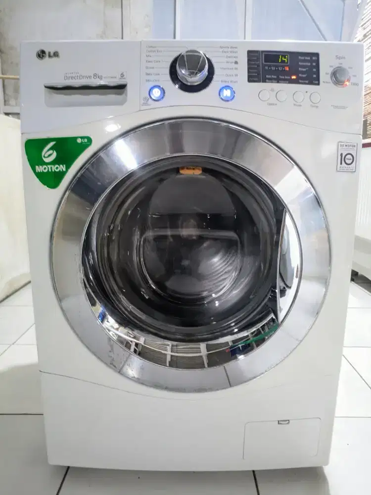 Mesin cuci LG inverter 8kg mulus