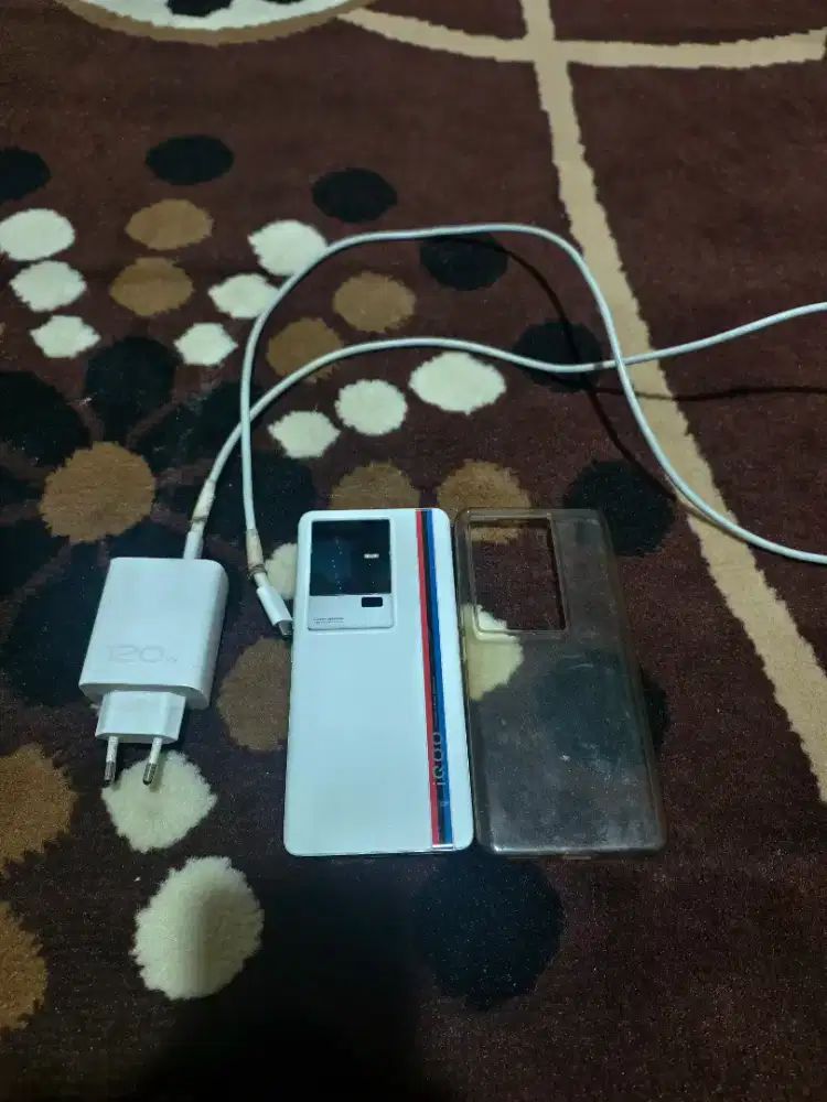 Iqoo 11 16/256 BMW Edition