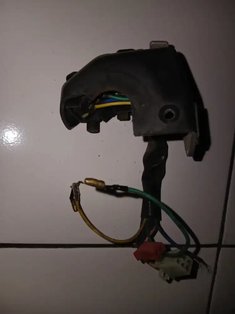 Dijual Rumah Saklar Kiri Mio J