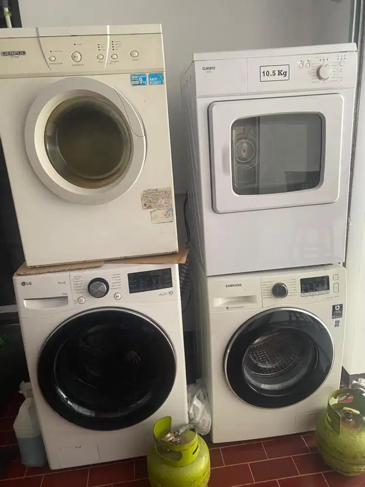 DICARI KARYAWAN LAUNDRY